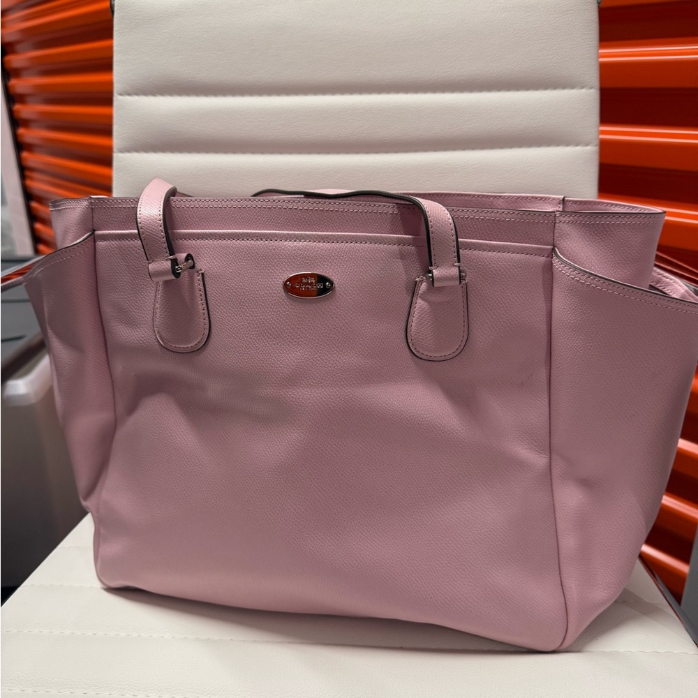 Coach pink  Soft leather Pink Tote